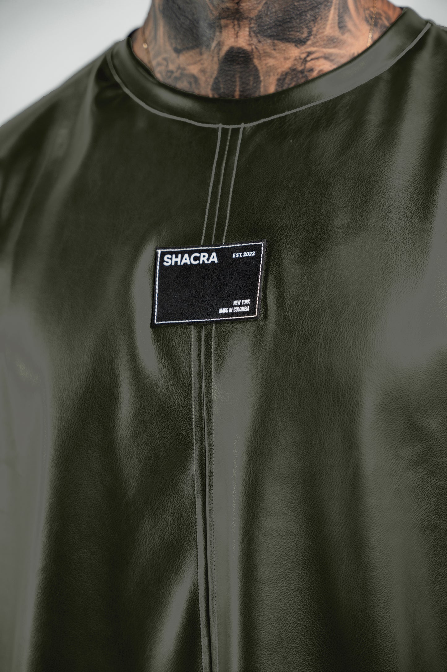 MILÁN OVERSIZED T-SHIRT OLIVE GREEN